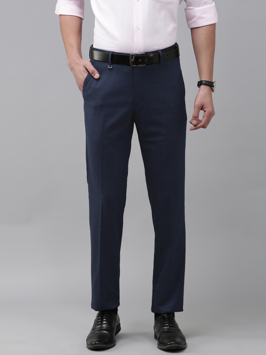 

Van Heusen Men Checked Slim Fit Low-Rise Formal Trousers, Navy blue