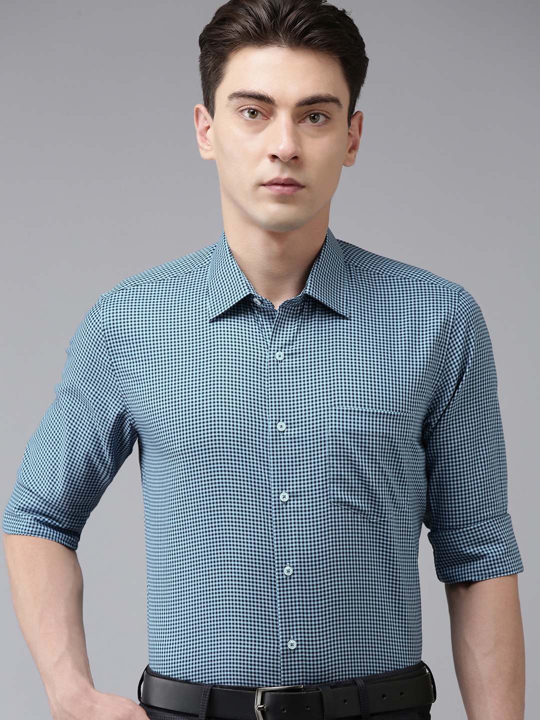 

Van Heusen Men Pure Cotton Slim Fit Micro Checked Formal Shirt, Navy blue