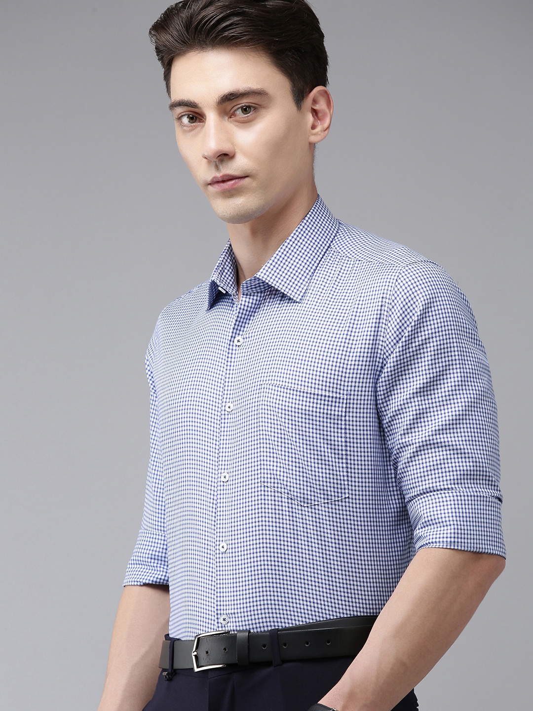 

Van Heusen Men Slim Fit Checked Pure Cotton Formal Shirt, Blue