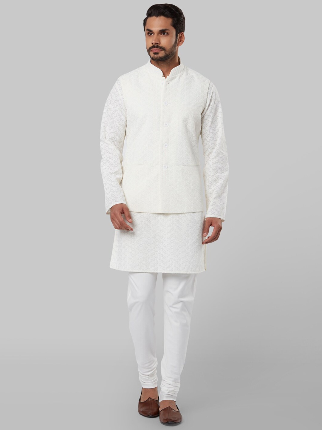 

Ethnix by Raymond Men White Embroidered Kurta with Trouser & Nehru Jacket