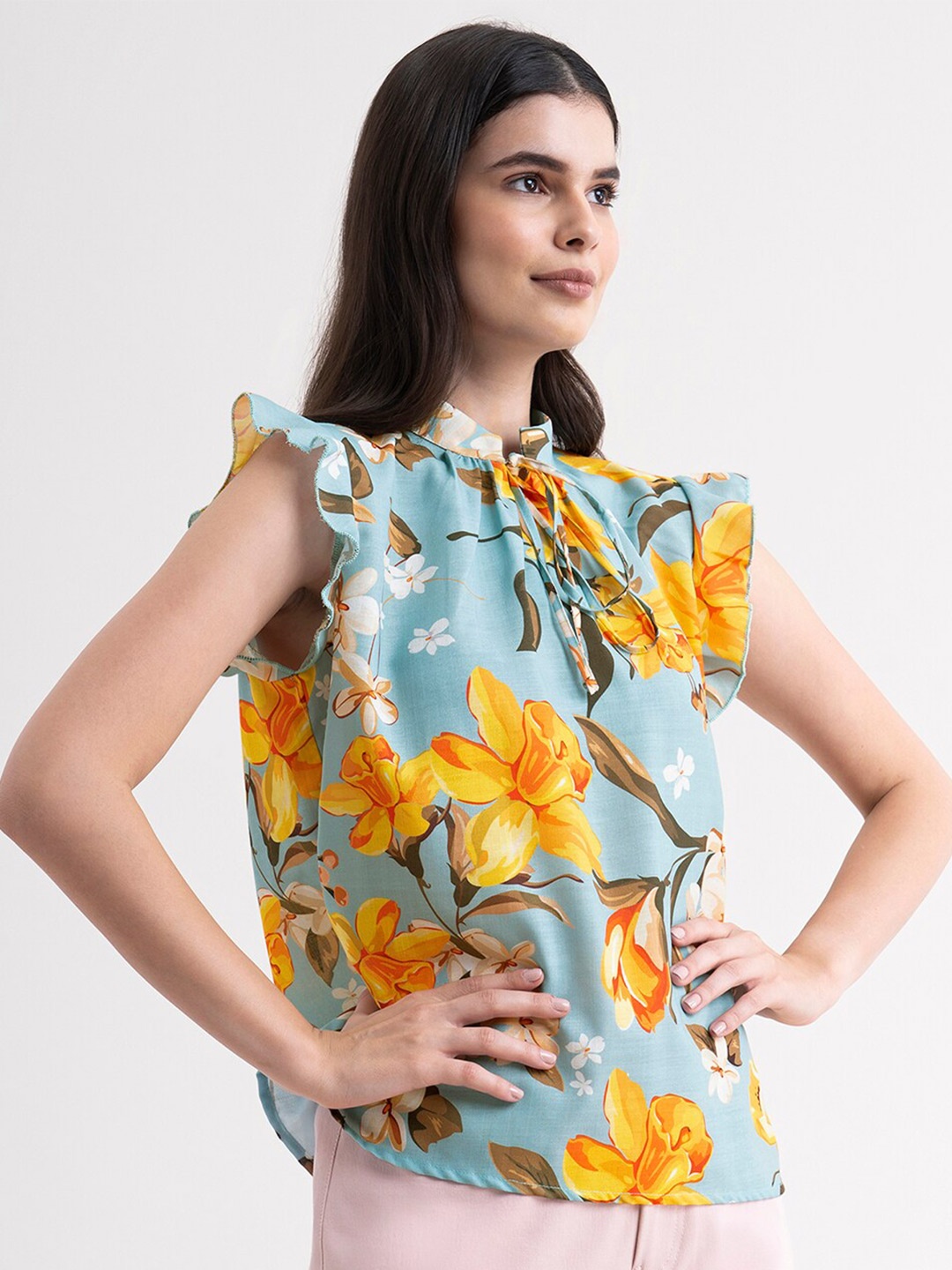

FableStreet Blue Floral Print Tie-Up Neck Top