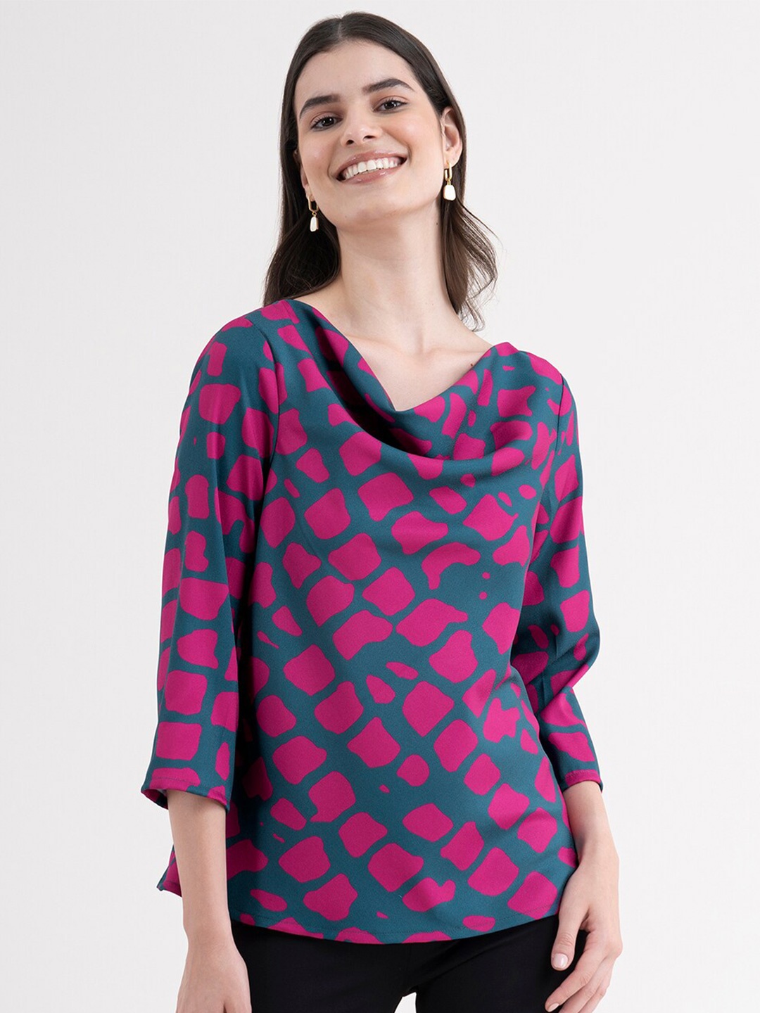 

FableStreet Women Blue & Pink Printed Cowl Neck Top