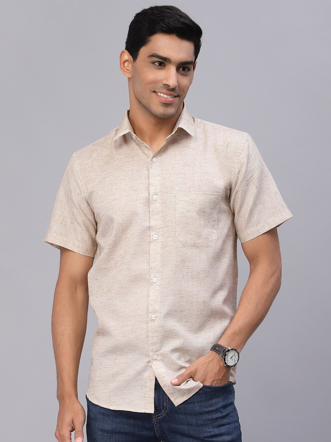 

NEUDIS Men Beige Solid Half Sleeves Classic Formal Shirt