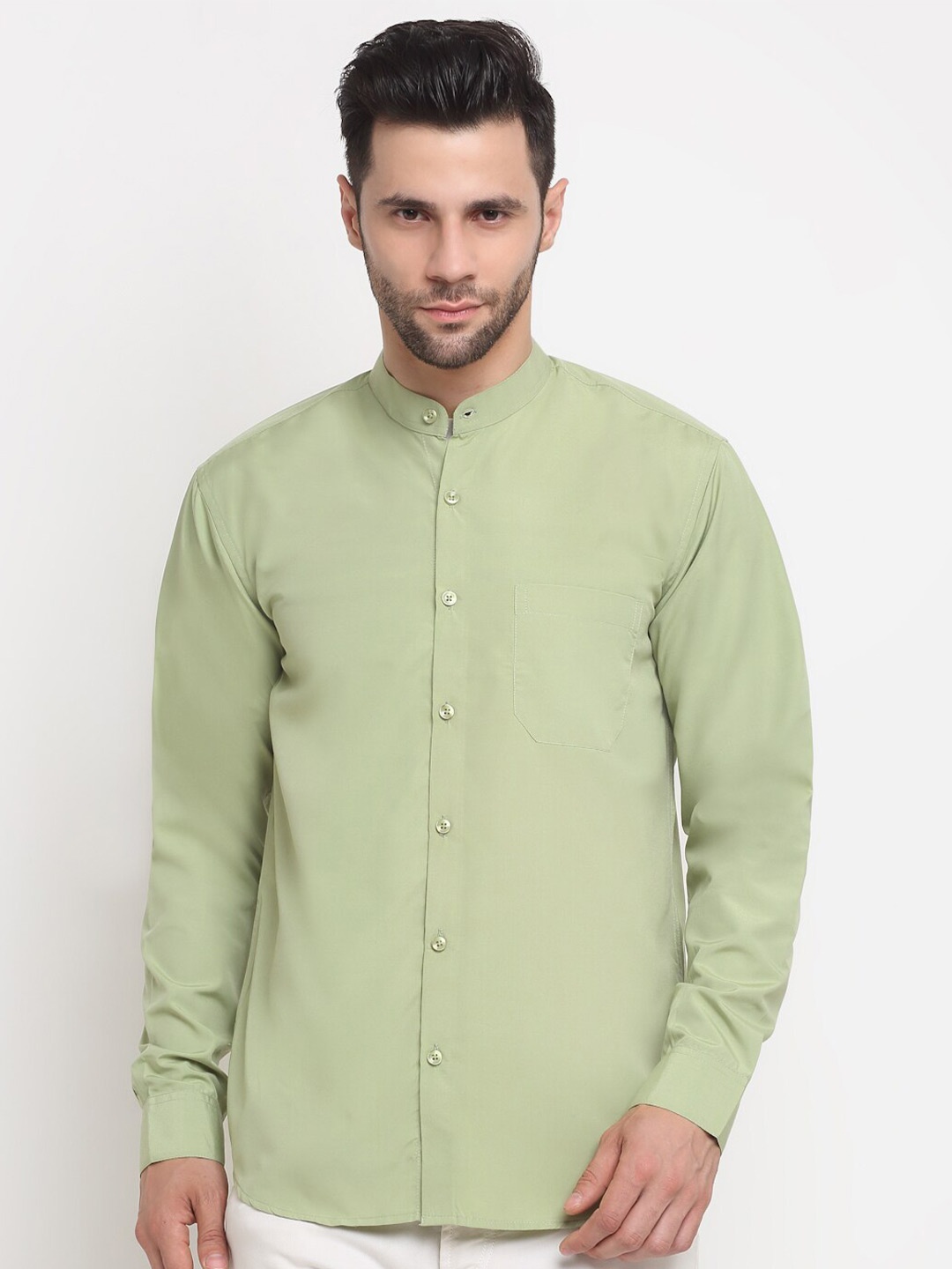 

NEUDIS Men Green Solid Classic Full Sleeves Formal Shirt