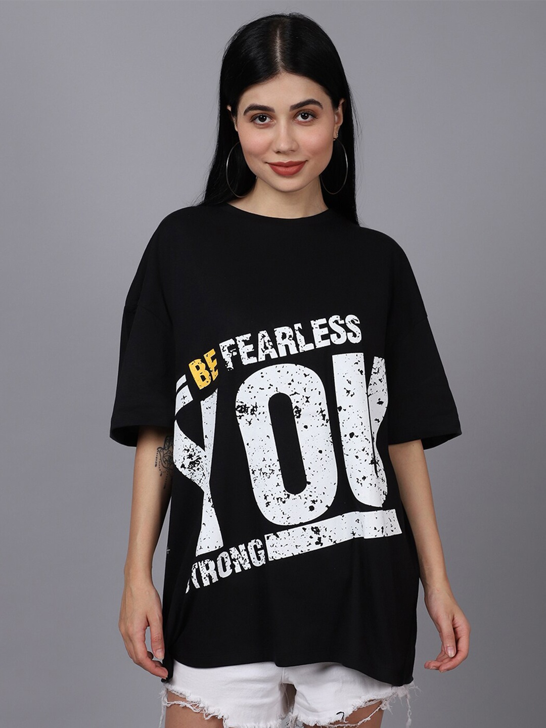 

DOOR74 Women Black Typography Printed Loose T-shirt
