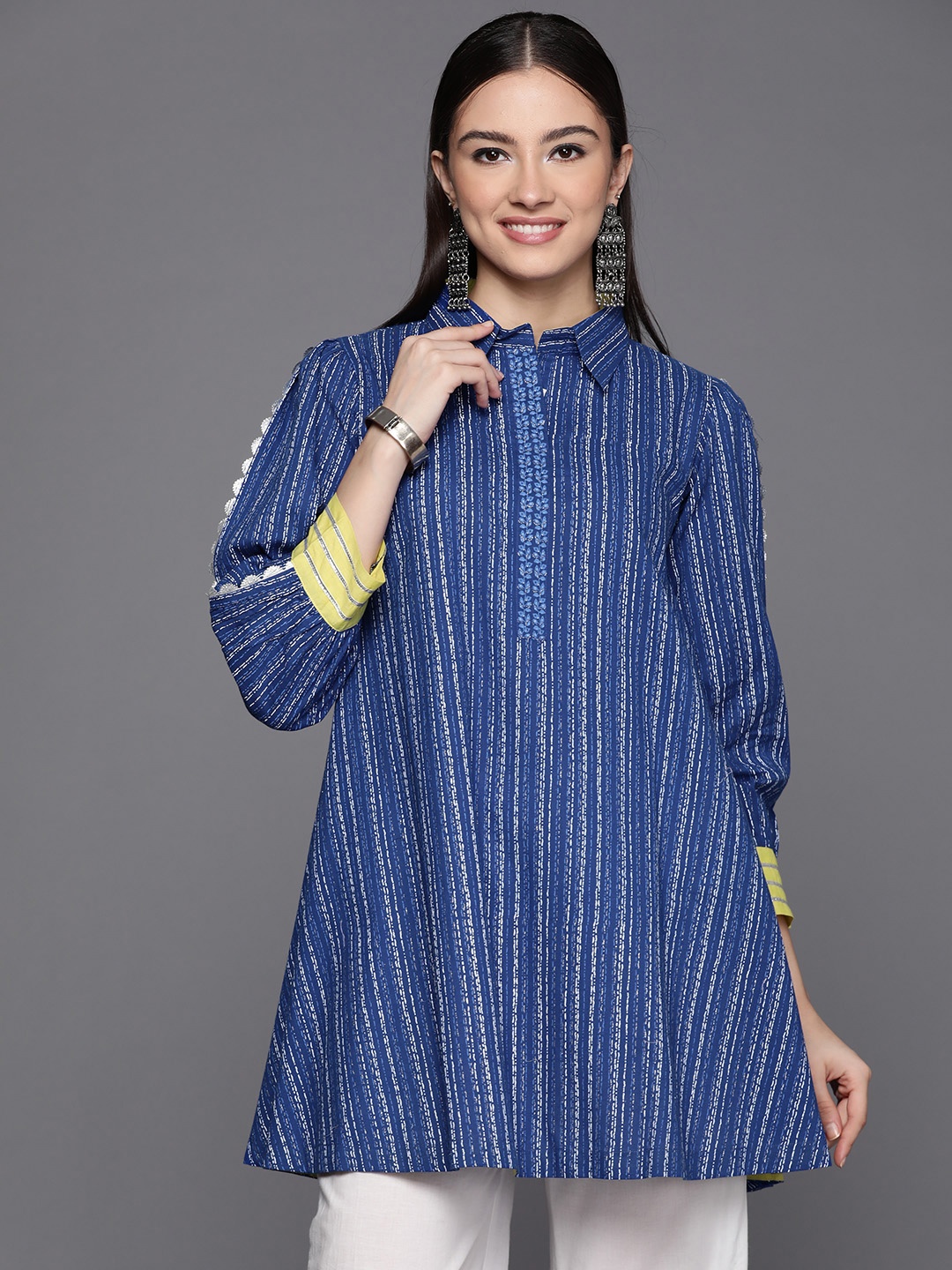 

Ahalyaa Print Puff Sleeve Cotton Longline Top, Blue