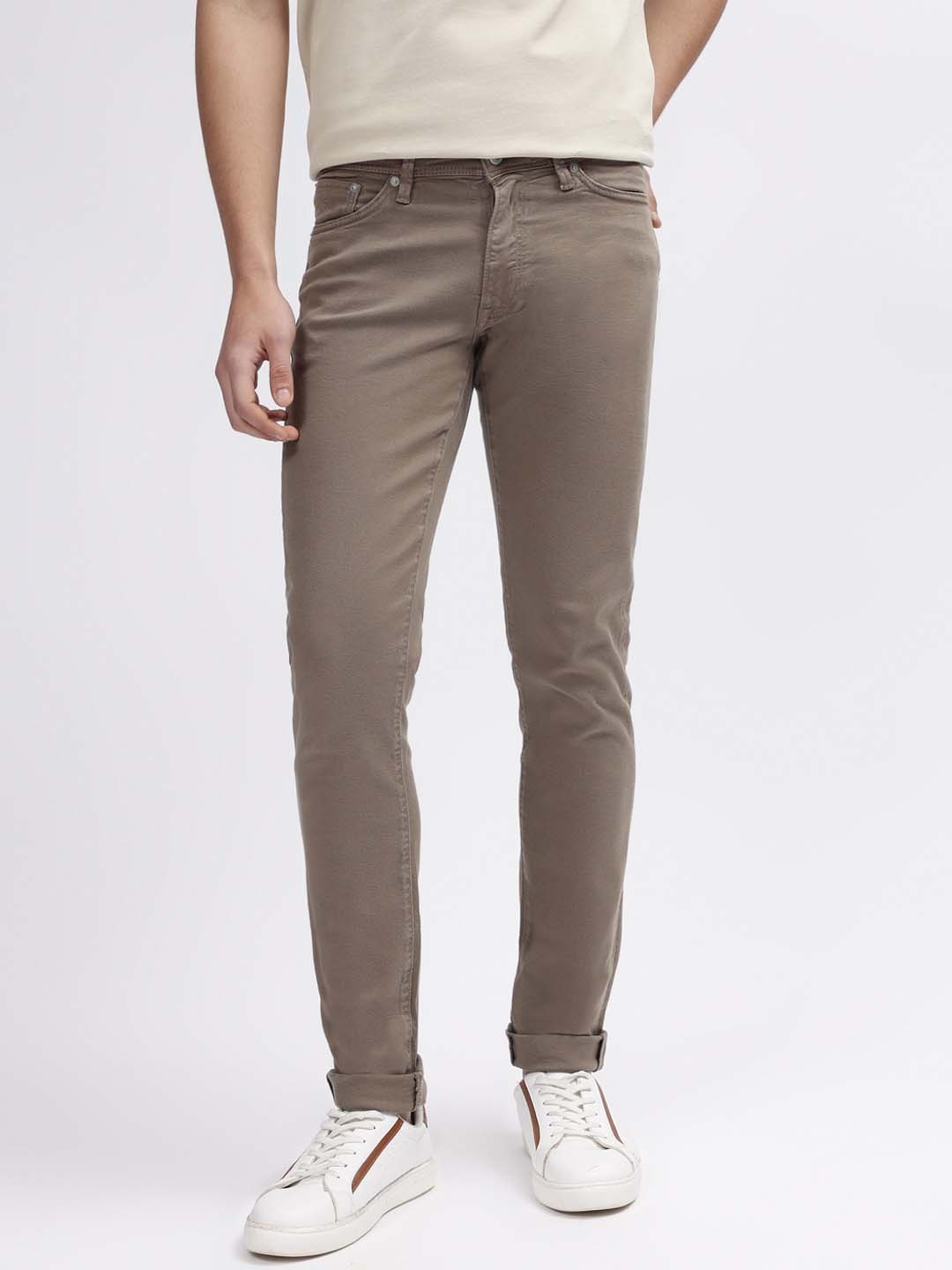 

GANT Men Brown Solid Slim Fit Jeans