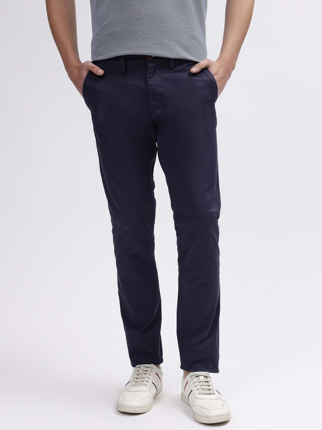 

GANT Men Blue Solid Slim Fit Trouser