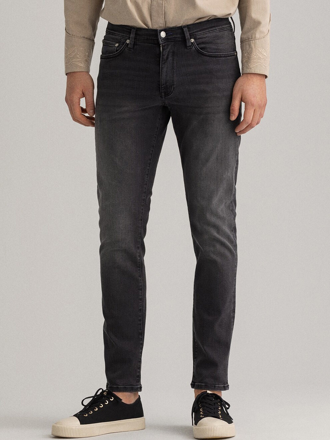 

GANT Men Black Slim Fit Heavy Fade Jeans
