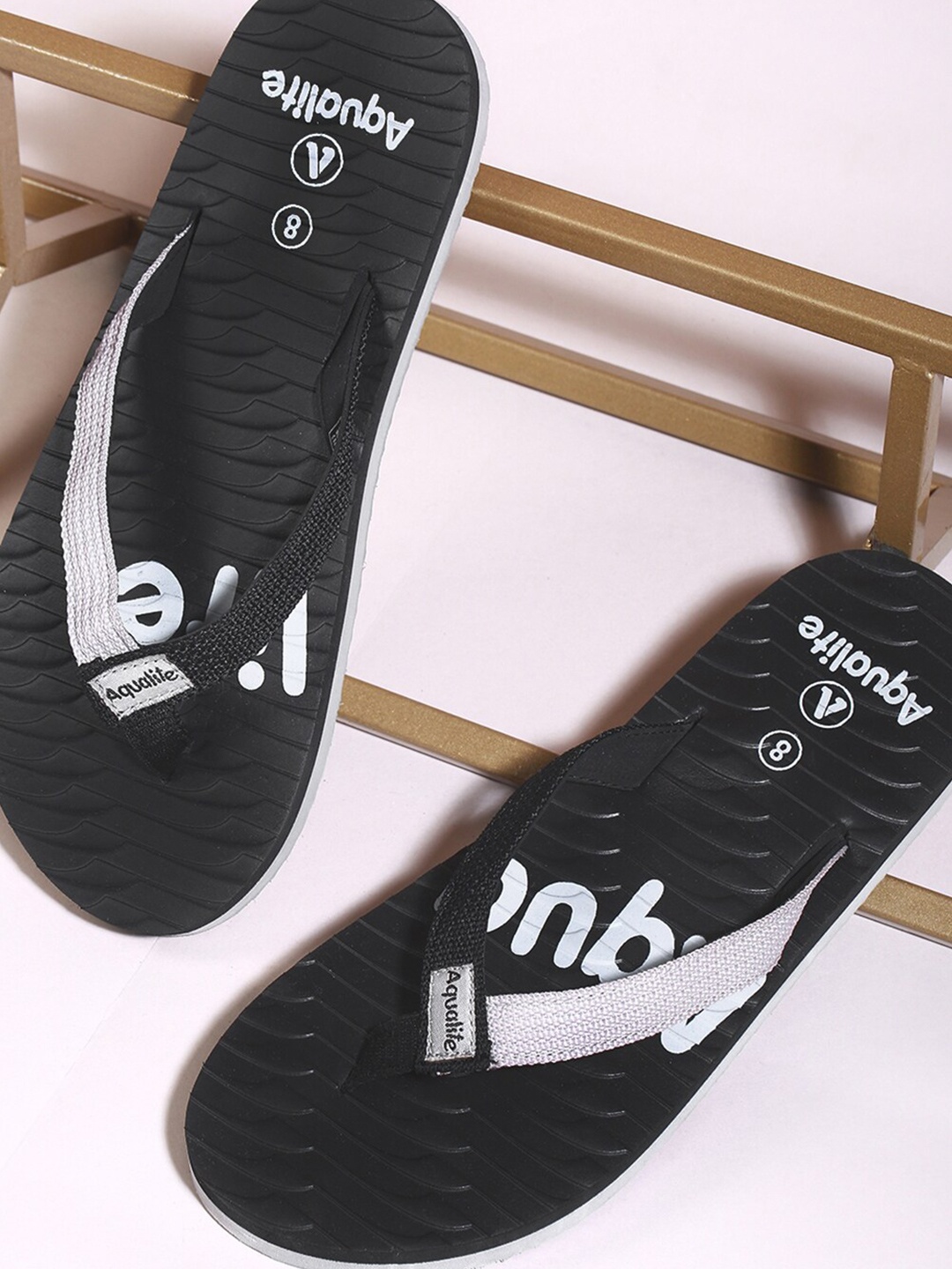 

Aqualite Men Black & White Rubber Thong Flip-Flops