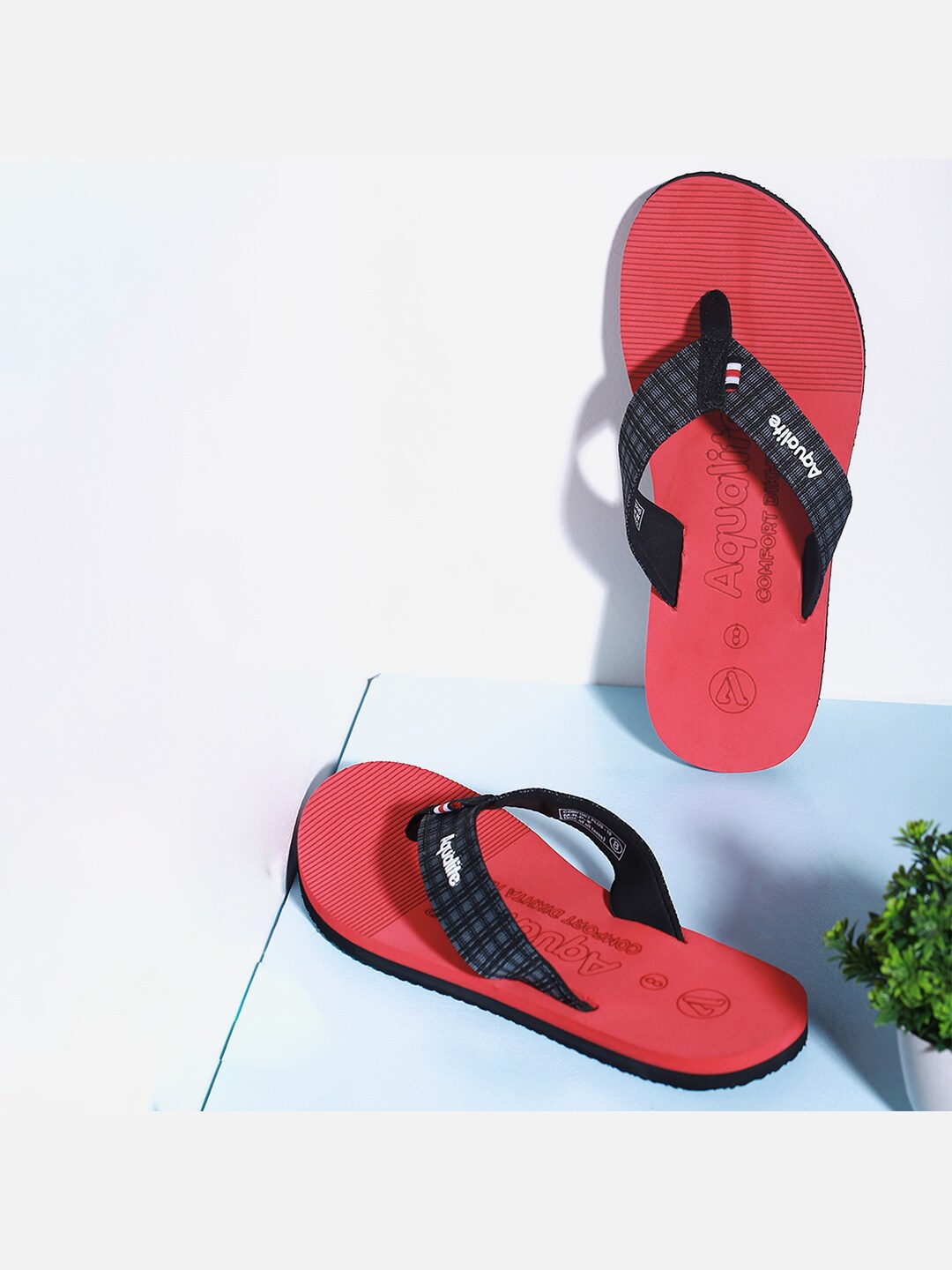 

Aqualite Men Red & Grey Rubber Thong Flip-Flops