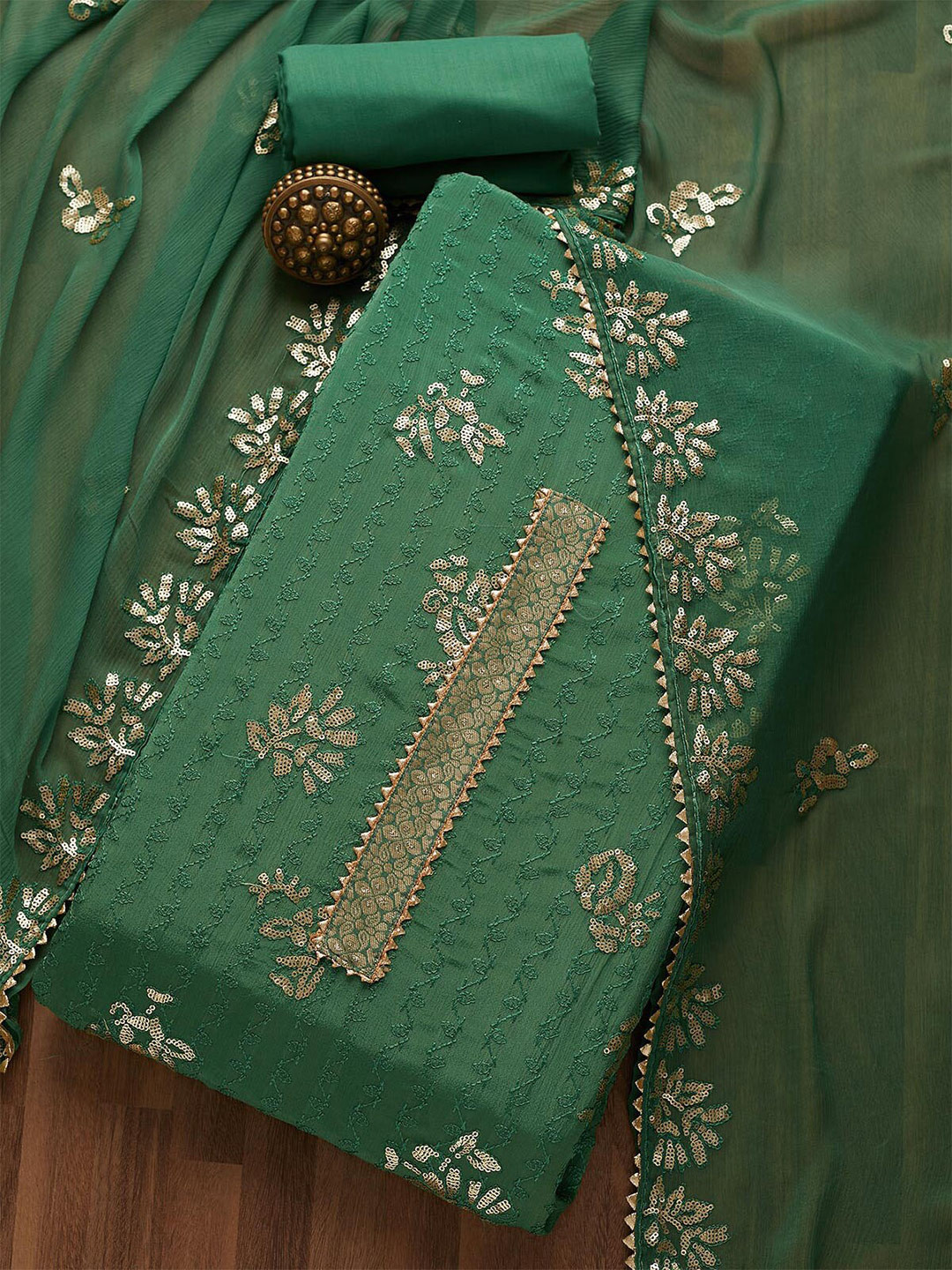 

Koskii Women Green & Gold-Toned Embroidered Unstitched Dress Material