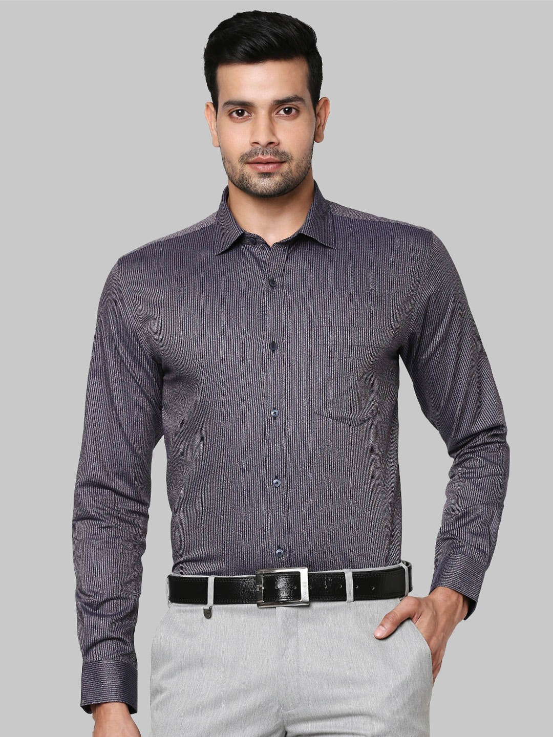 

Park Avenue Men Purple Slim Fit Printed Shirt
