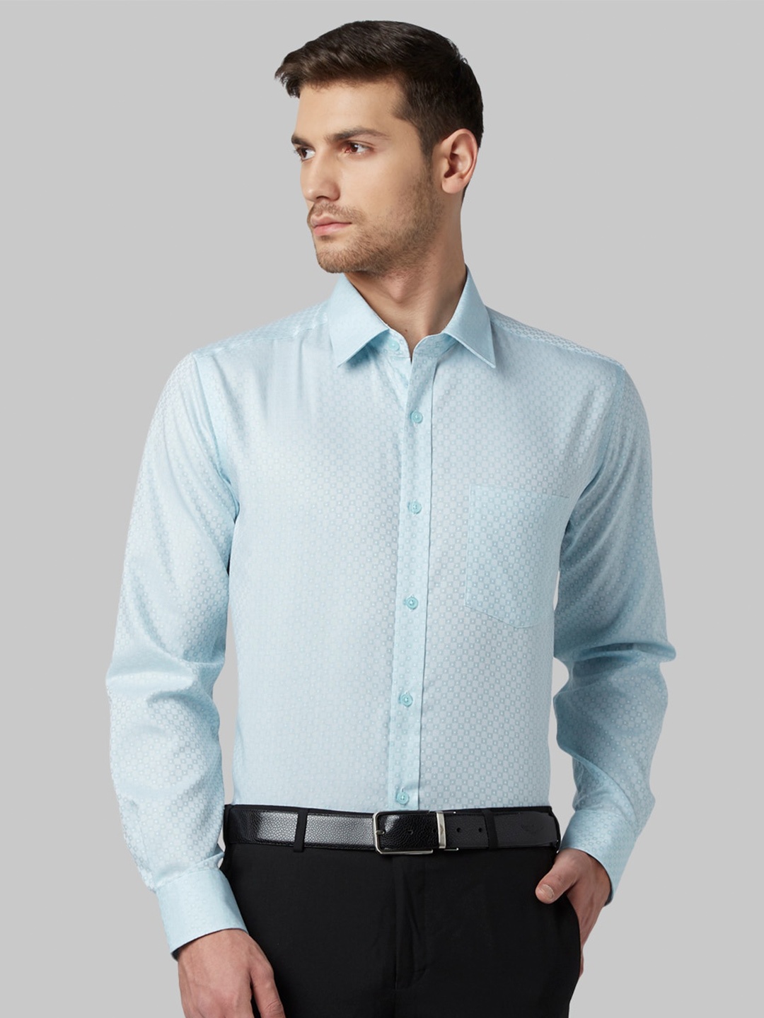 

Park Avenue Men Blue Printed Cotton Casual Shirt