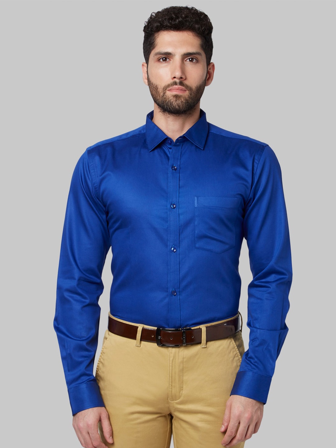 

Park Avenue Men Blue Slim Fit Cotton Casual Shirt