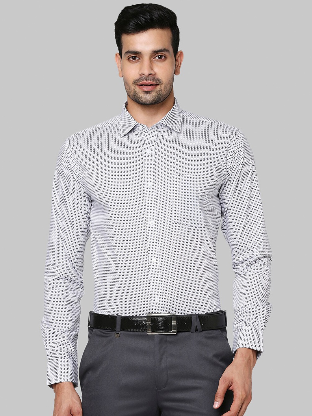

Park Avenue Men Grey Slim Fit Printed Cotton Casual Shirt