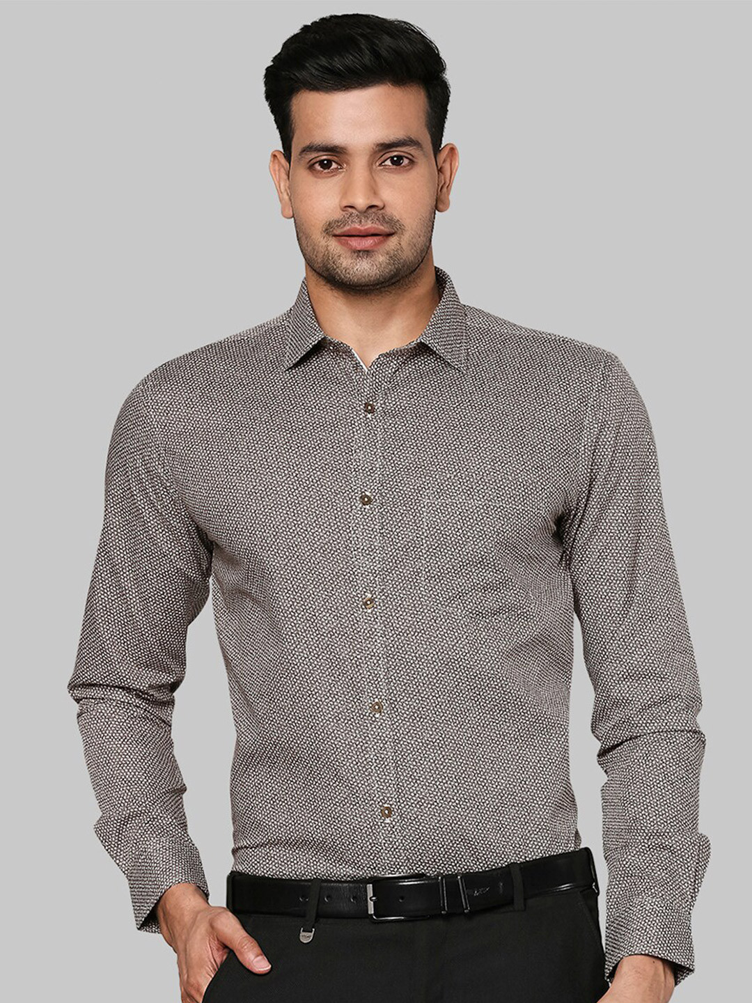 

Park Avenue Men Brown Slim Fit Printed Cotton Casual Shirt