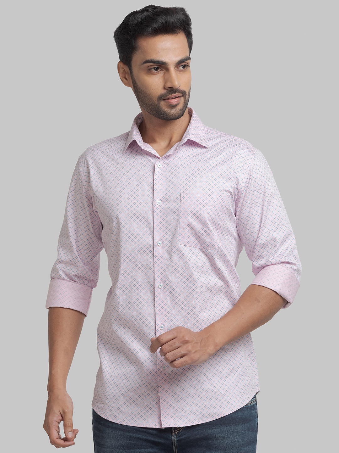 

Park Avenue Men Lavender Slim Fit Opaque Printed Casual Shirt