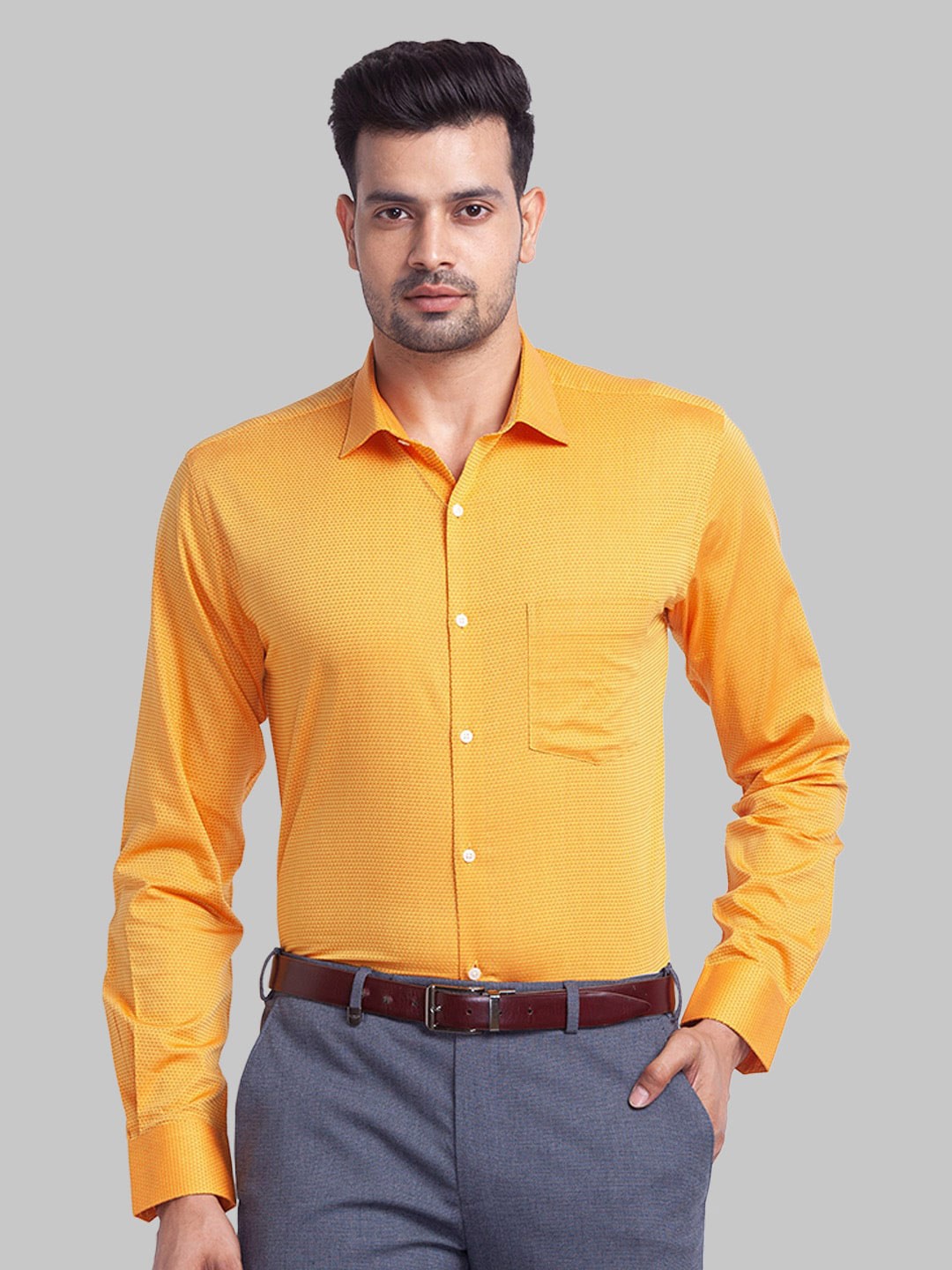 

Park Avenue Men Yellow Slim Fit Casual Shirt