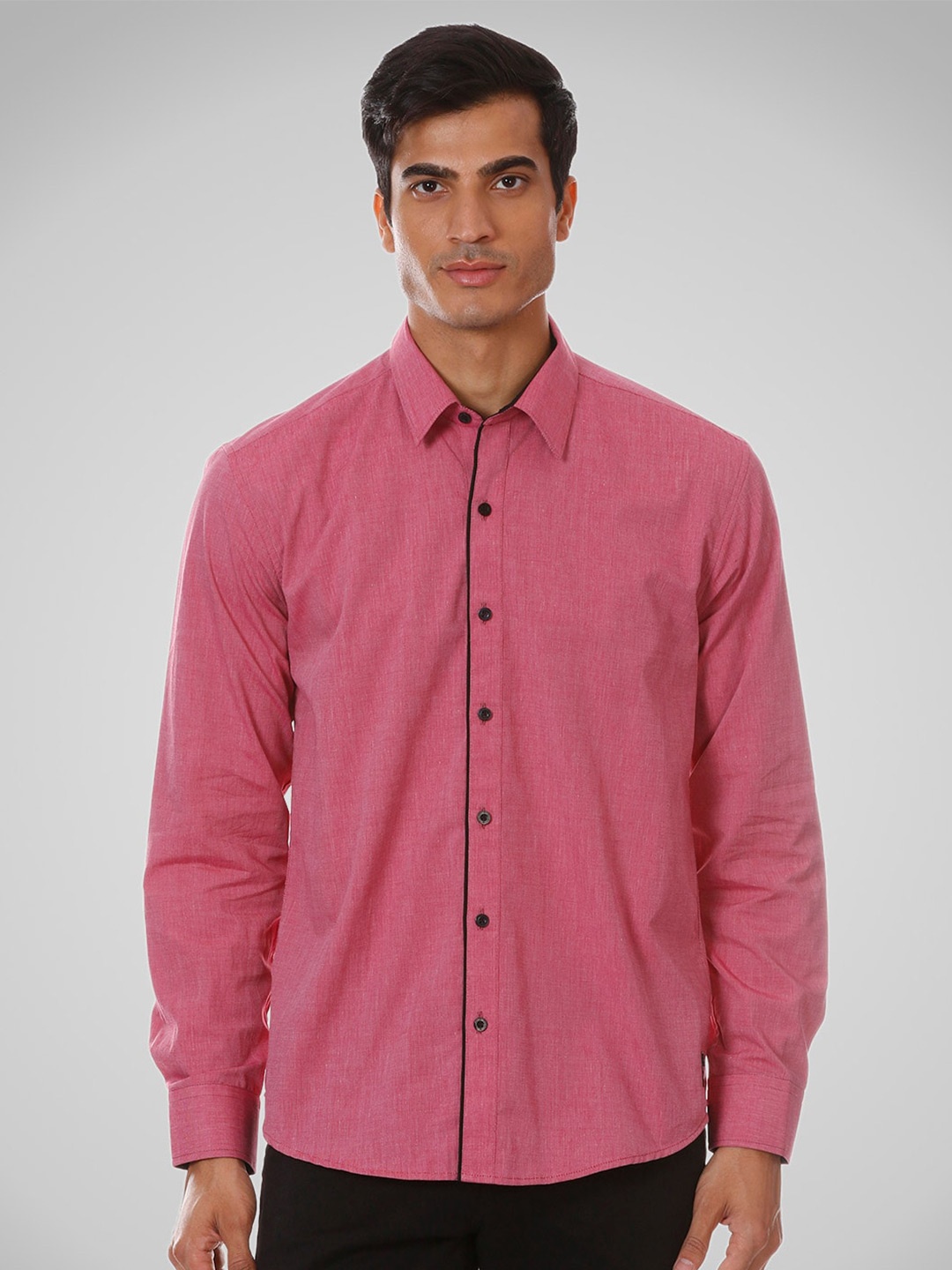 

SHIRT THEORY Men Pink Comfort Solid Casual Shirt