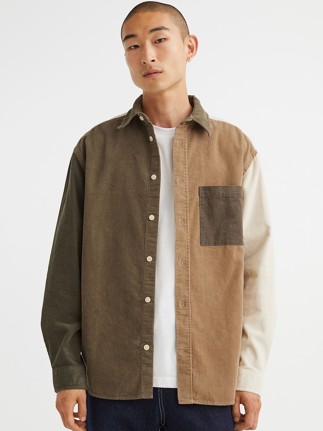 

H&M Men Beige & Olive Green Relaxed Fit Corduroy Shirt