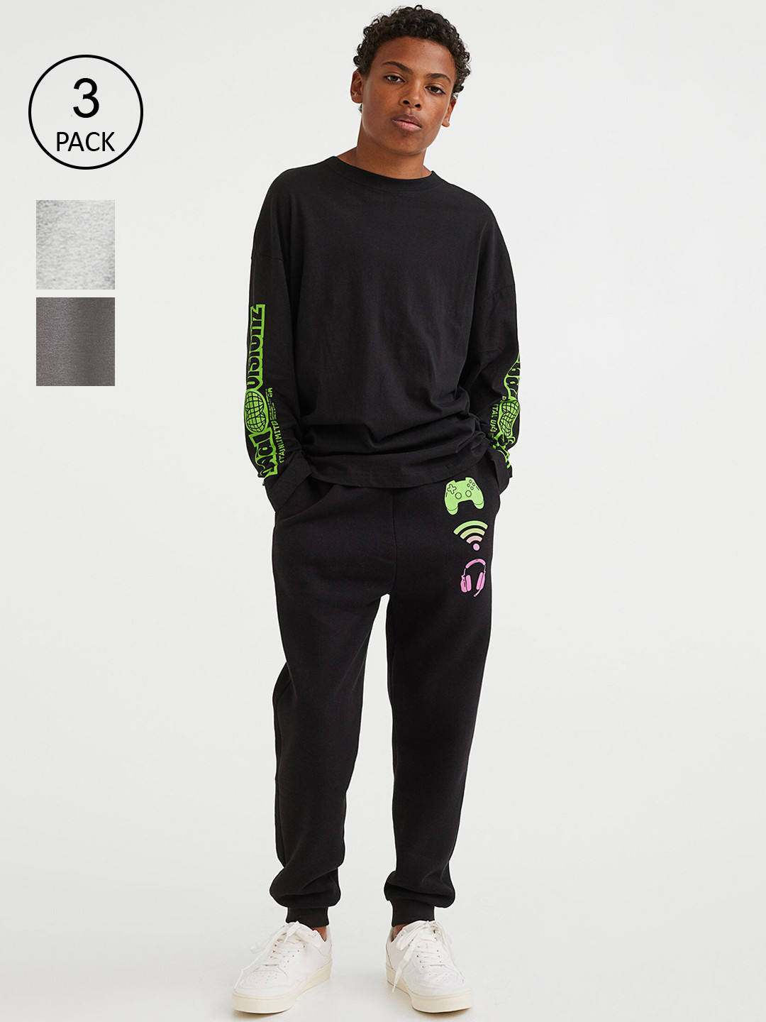 

H&M Boys 3-pack Printed Joggers, Black