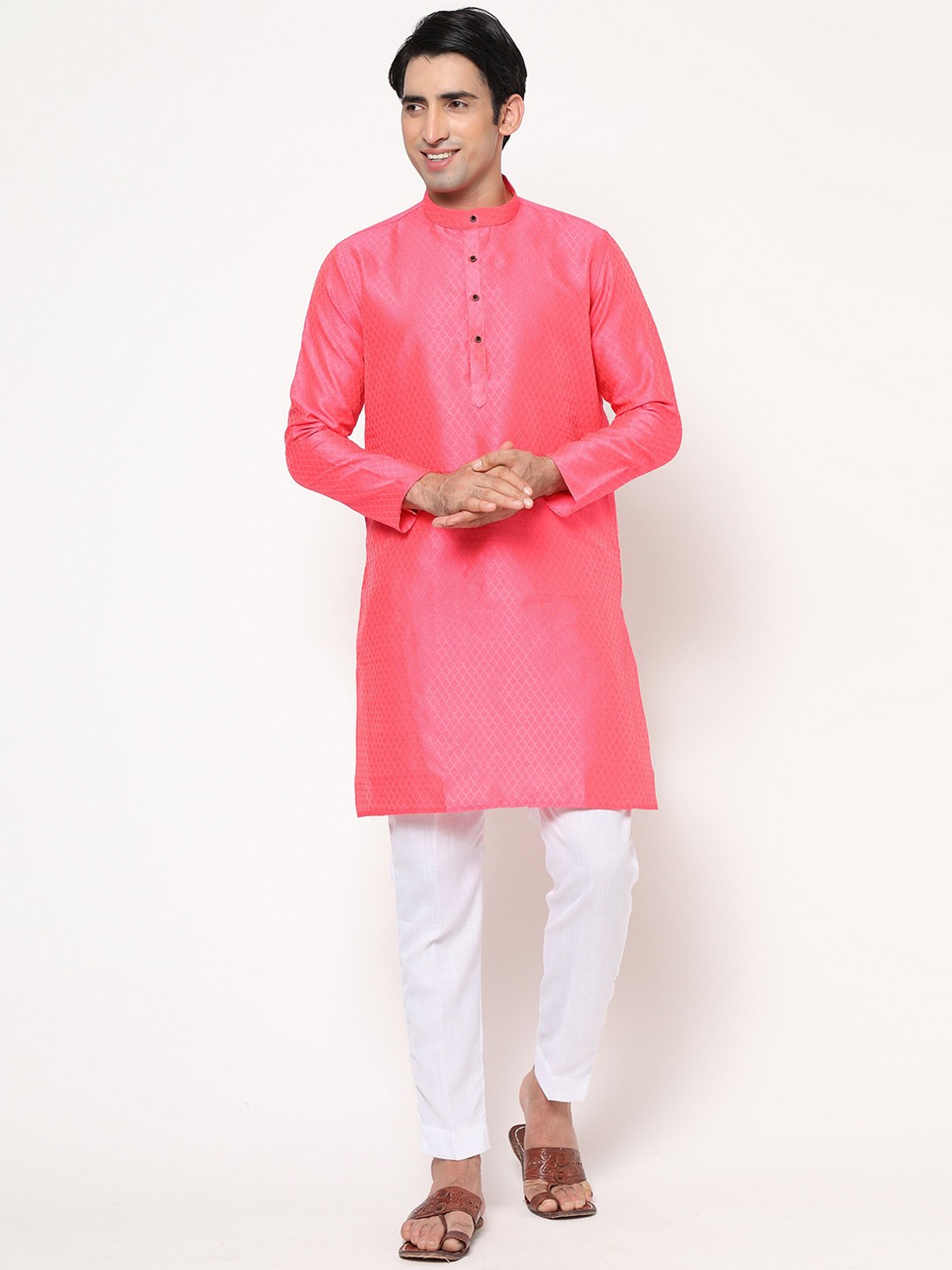 

GoStyle Men Peach-Coloured Pure Cotton Kurta with Trousers
