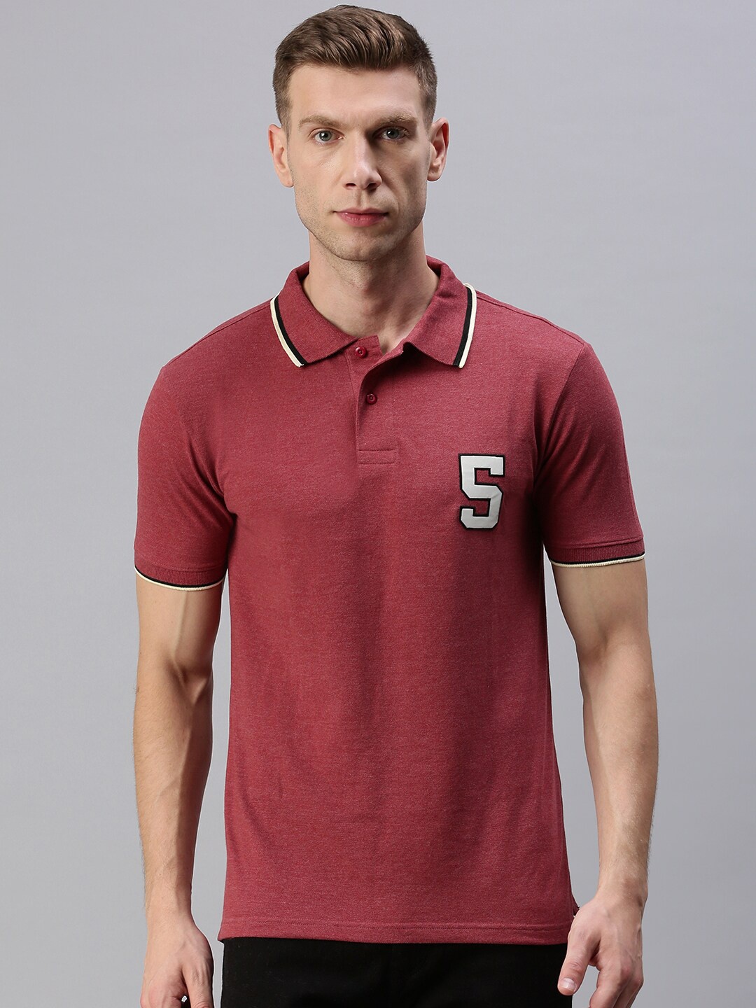 

ONN Men Maroon Polo Collar T-shirt