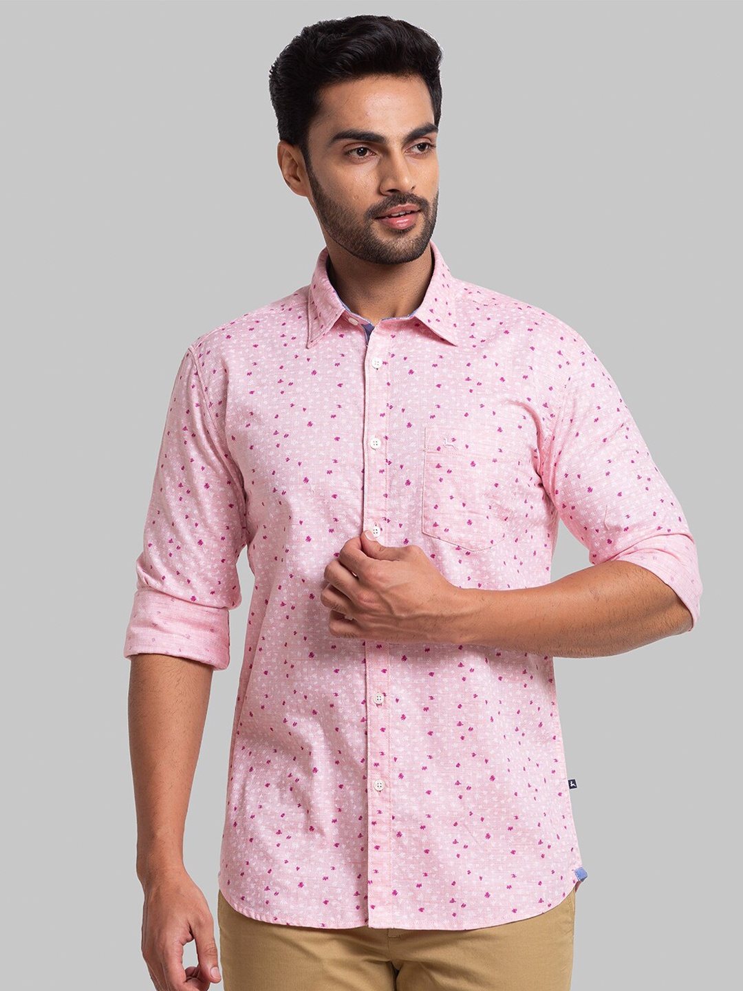 

Parx Men Red Slim Fit Printed Casual Shirt
