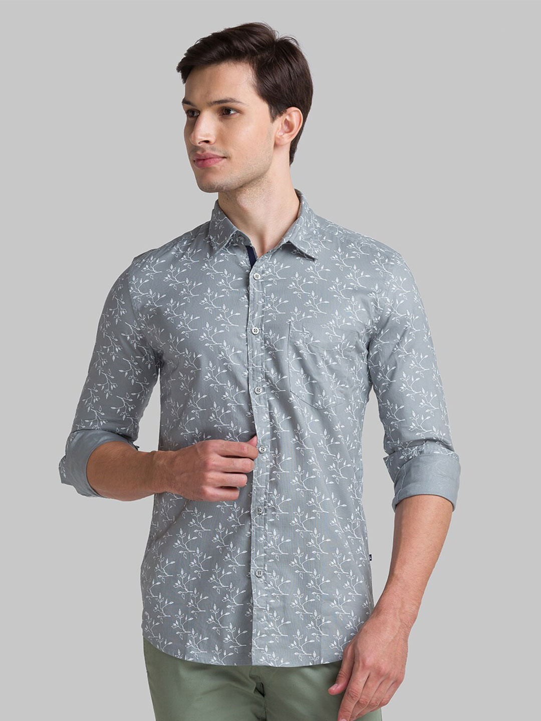 

Parx Men Grey Slim Fit Printed Casual Shirt
