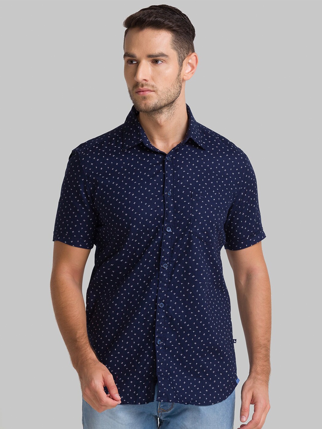 

Parx Men Blue Slim Fit Printed Cotton Casual Short Sleeves Shirt