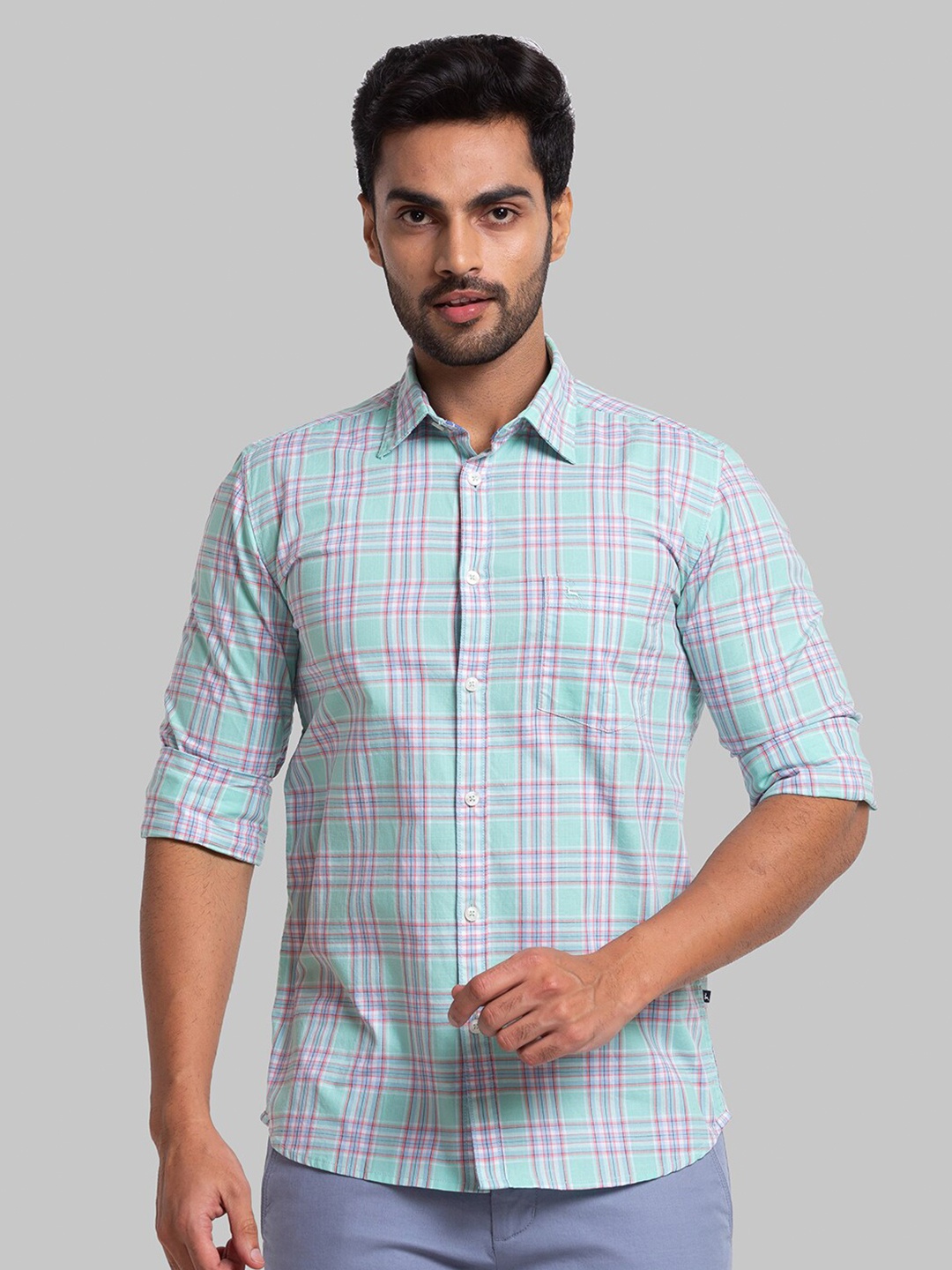 

Parx Men Blue Slim Fit Checked Casual Shirt