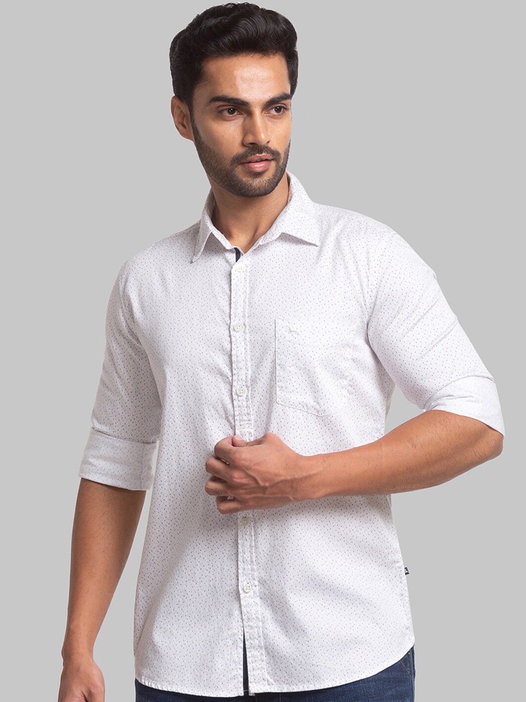 

Parx Men White Slim Fit Self Design Casual Shirt
