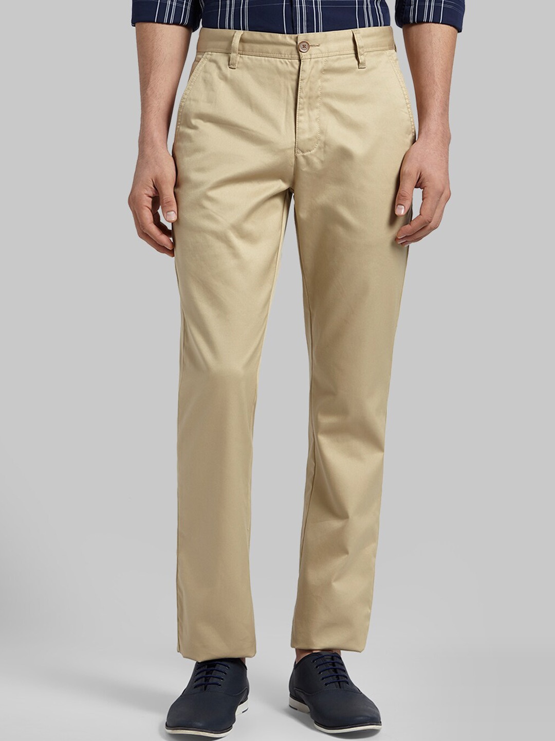 

Parx Men Khaki Slim Fit Trousers