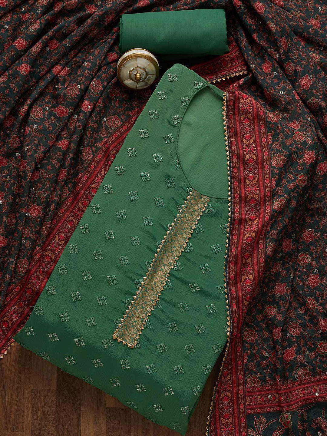 

Koskii Women Green & Red Embroidered Unstitched Dress Material