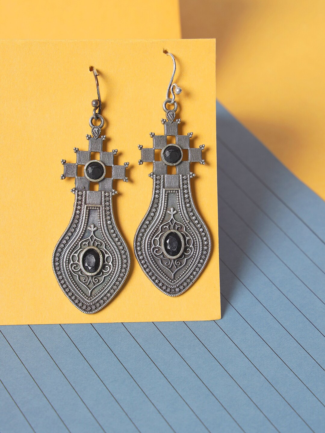 

Jazz and Sizzle Silver-Toned Leaf Shaped Drop Earrings