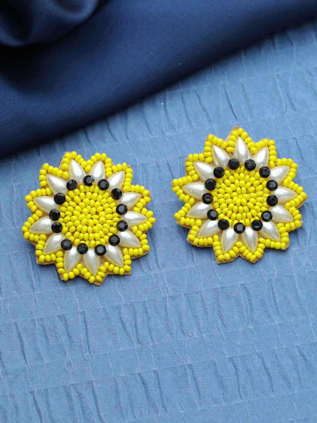 

Jazz and Sizzle Yellow Circular Studs Earrings