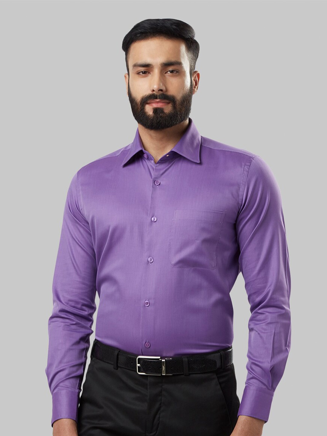 

Raymond Men Purple Solid Cotton Formal Shirts