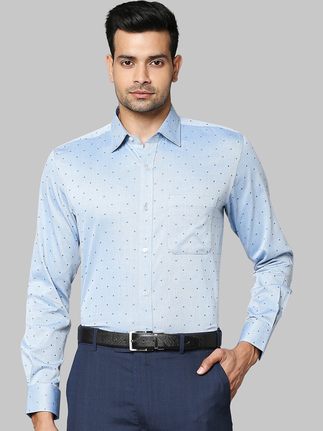 

Raymond Men Blue Printed Slim Fit Formal Shirt