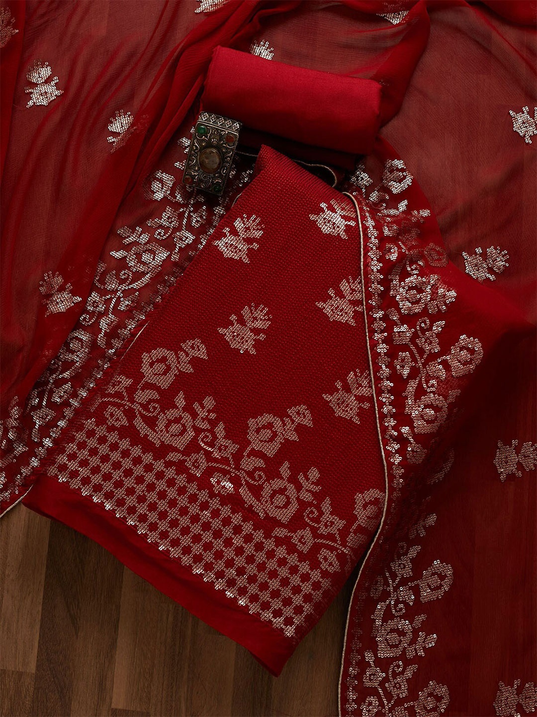 

Koskii Women Maroon & Gold-Toned Embroidered Unstitched Dress Material