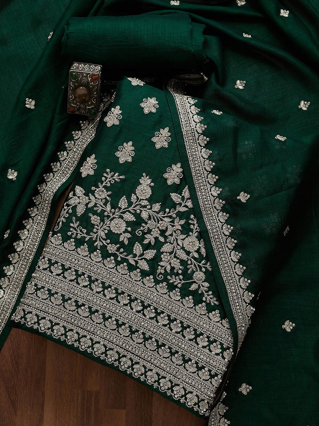 

Koskii Green & Silver-Toned Embroidered Art Silk Unstitched Dress Material