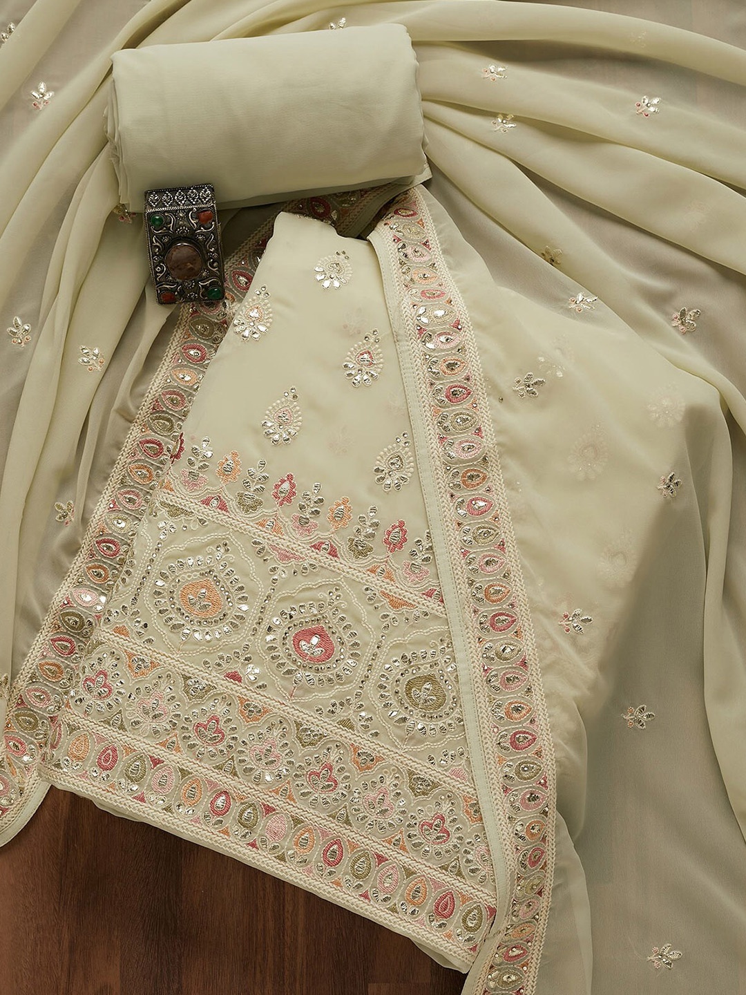 

Koskii Green Embroidered Unstitched Dress Material
