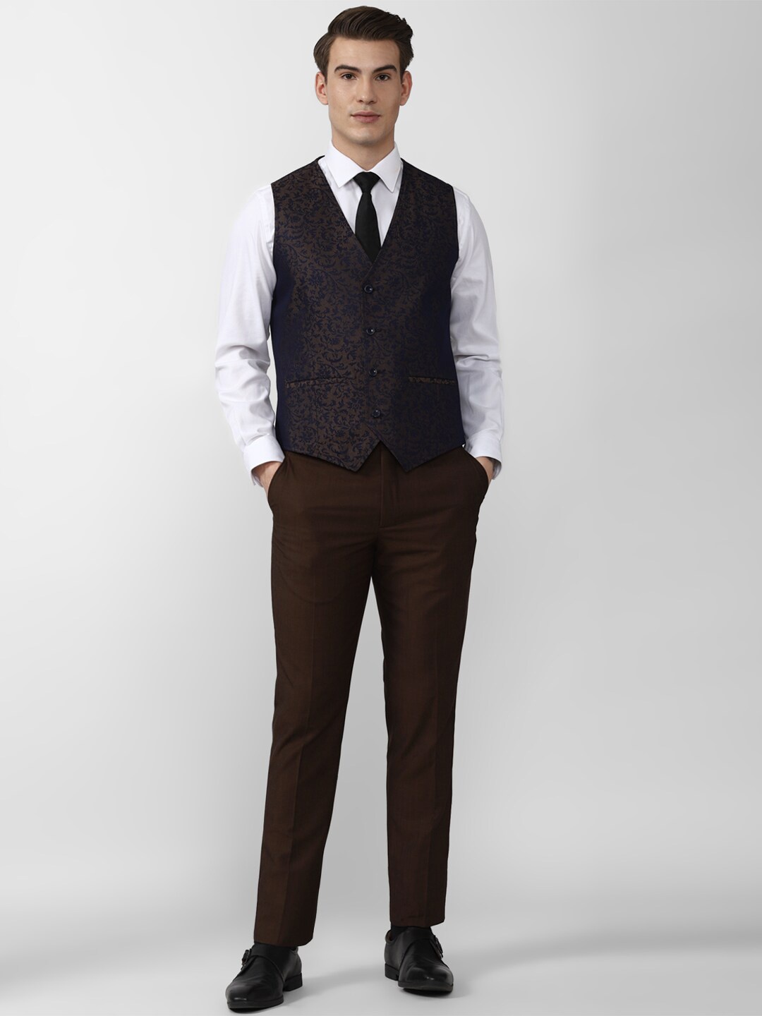 

V Dot Men Brown Solid Single-Breasted Slim-Fit Three Piece Formal Suit