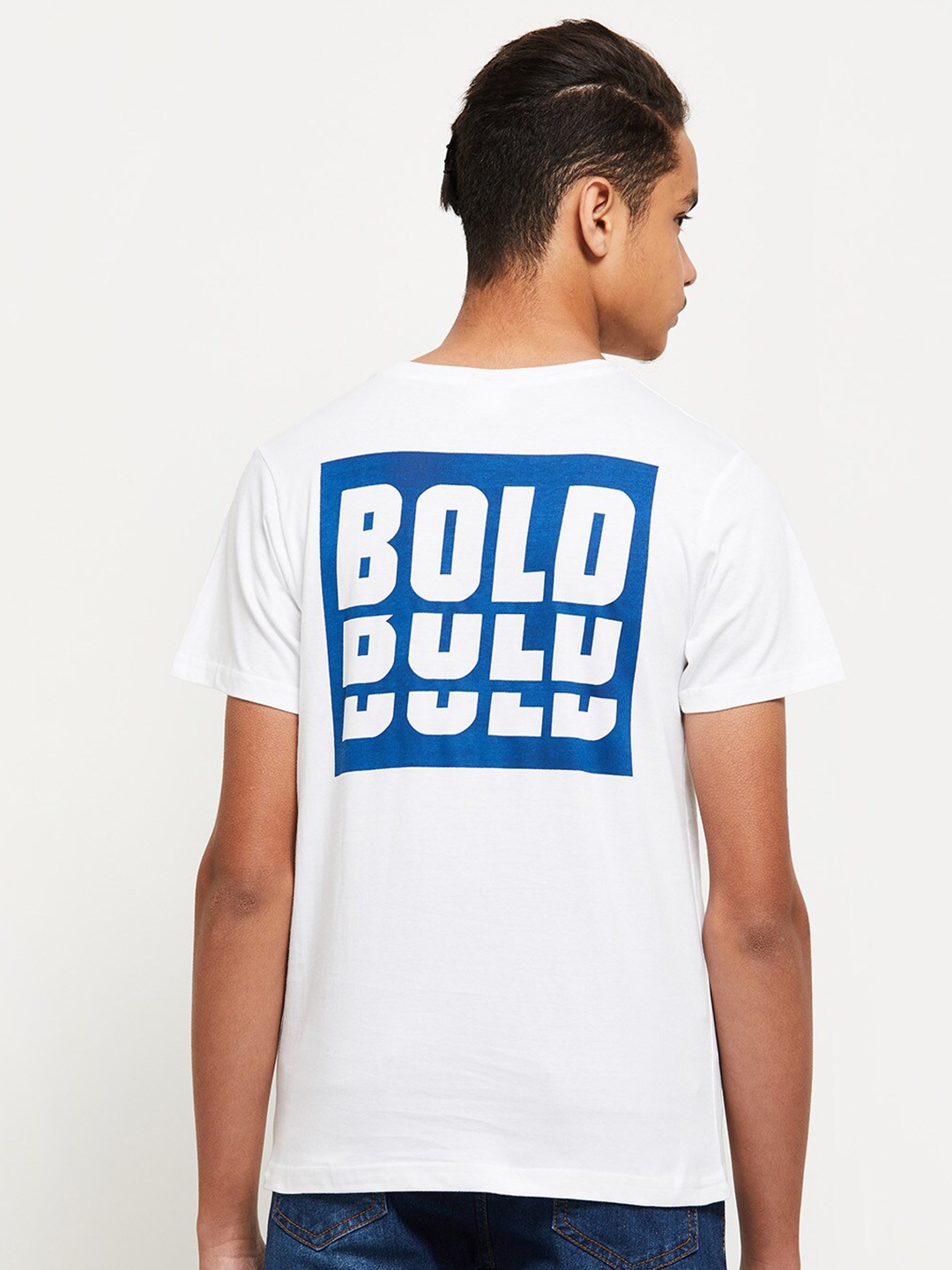 

max Boys White Typography T-shirt