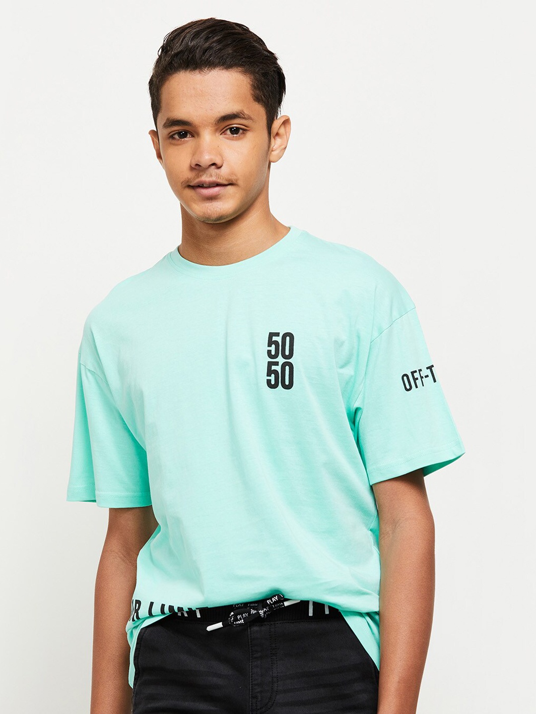 max Boys Mint Green Typography Drop-Shoulder Sleeves T-shirt