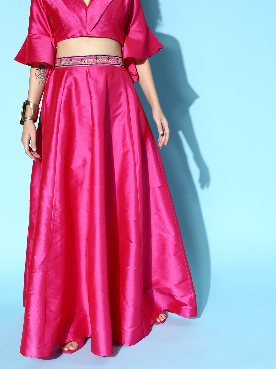 

Shae by SASSAFRAS Pretty Pink Solid Volume Control Skirt