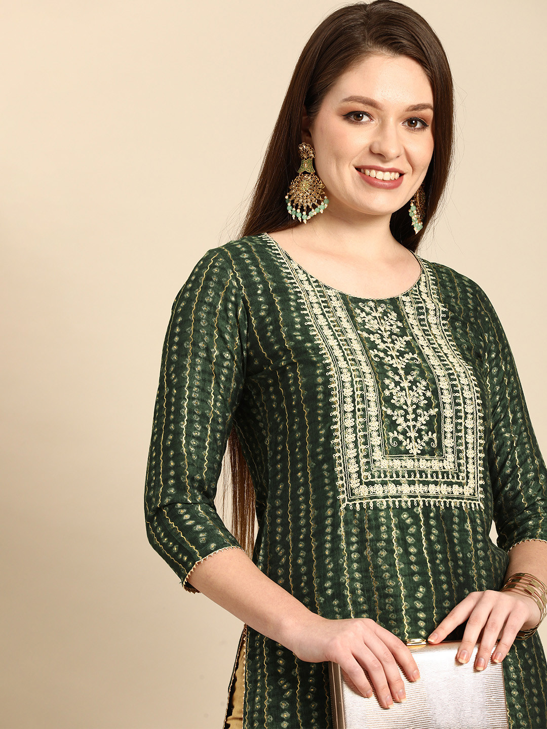 

Anouk Women Green Printed Gotta Patti Kurta