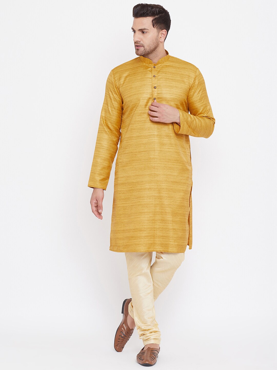 

VASTRAMAY Men Mustard Yellow Kurta with Churidar