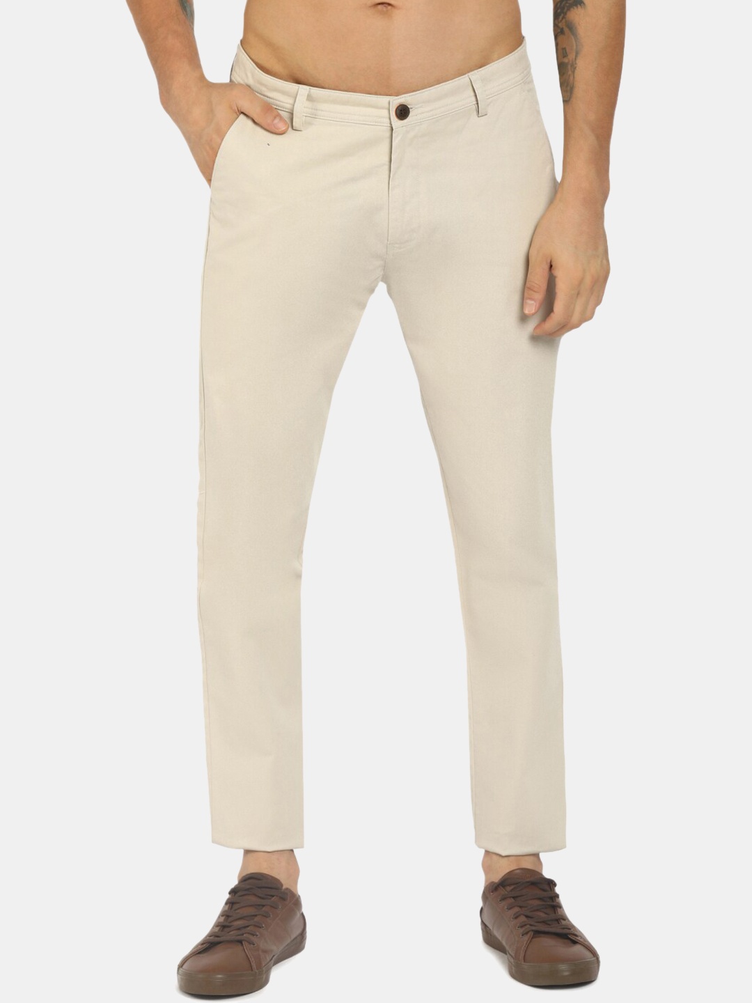 

V-Mart Men Cream-Coloured Classic Slim Fit Chinos Trousers