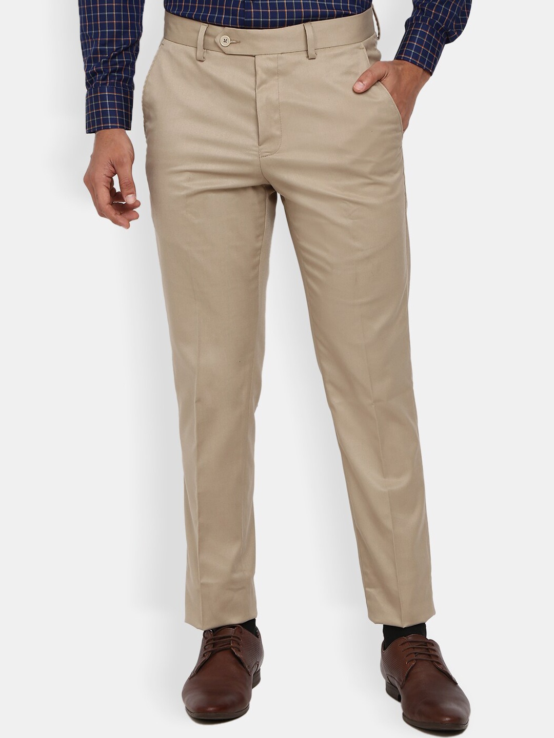 

J White by Vmart Men Khaki Classic Slim Fit Trousers